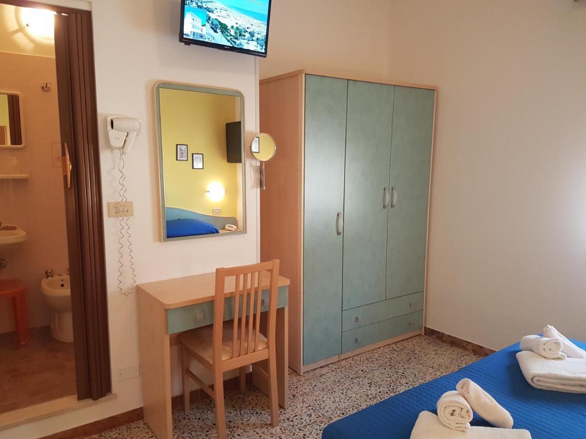 Hotel Villa Ersilia Rimini B&B Eksteriør bilde