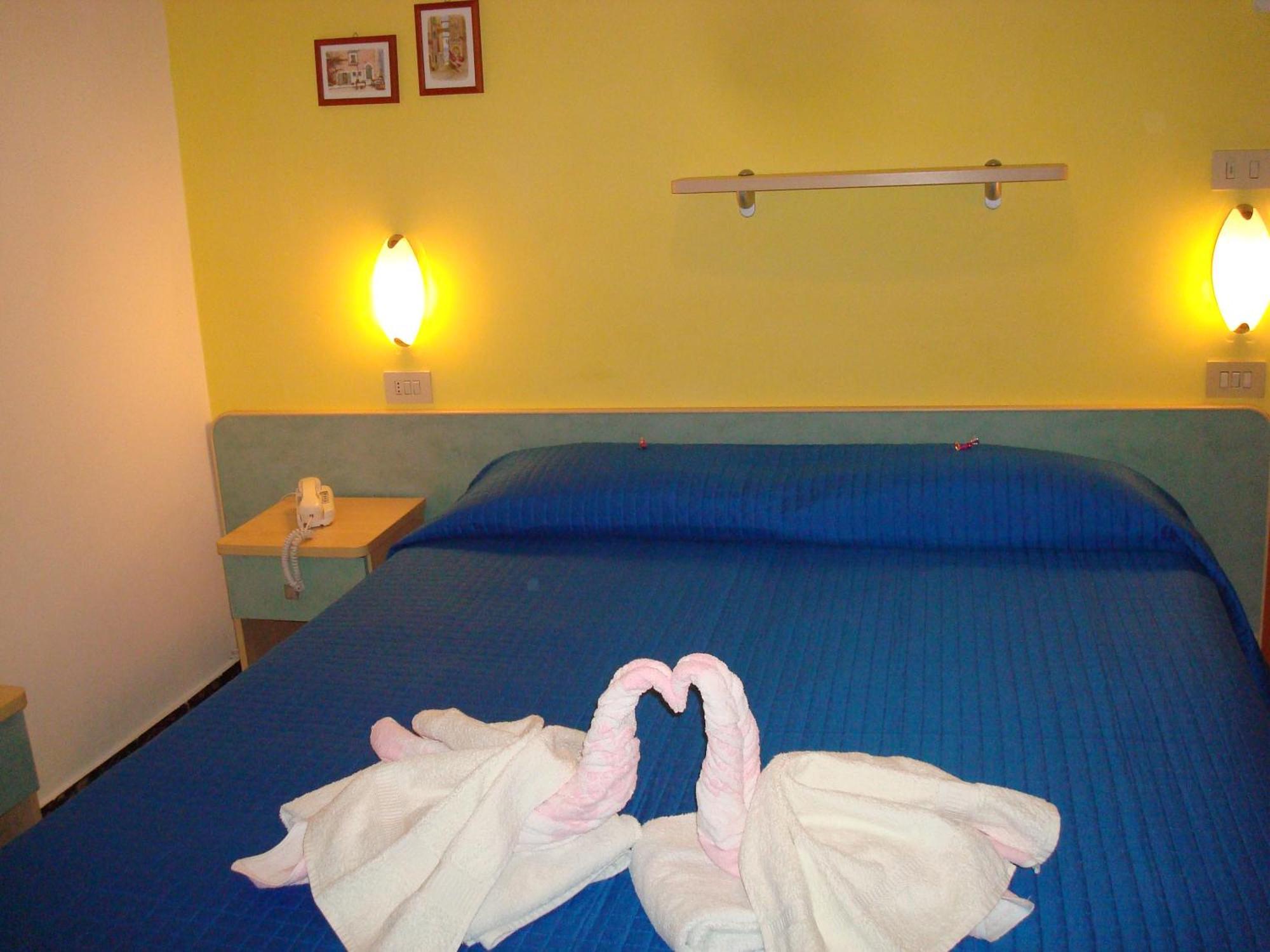 Hotel Villa Ersilia Rimini B&B Eksteriør bilde
