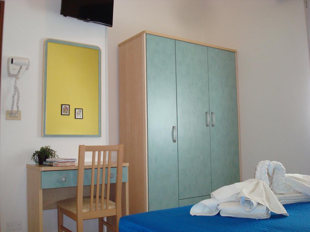 Hotel Villa Ersilia Rimini B&B Eksteriør bilde