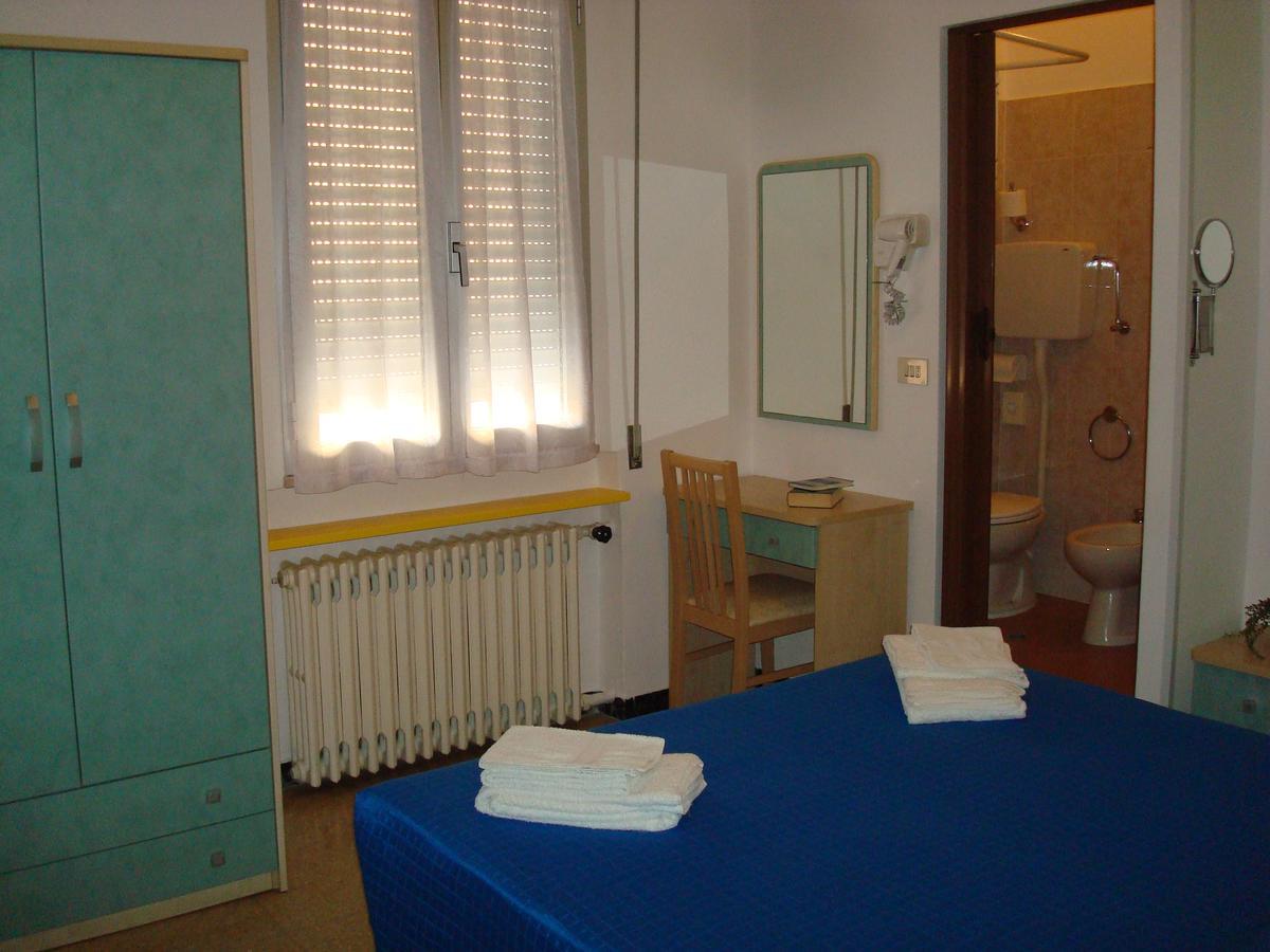 Hotel Villa Ersilia Rimini B&B Eksteriør bilde