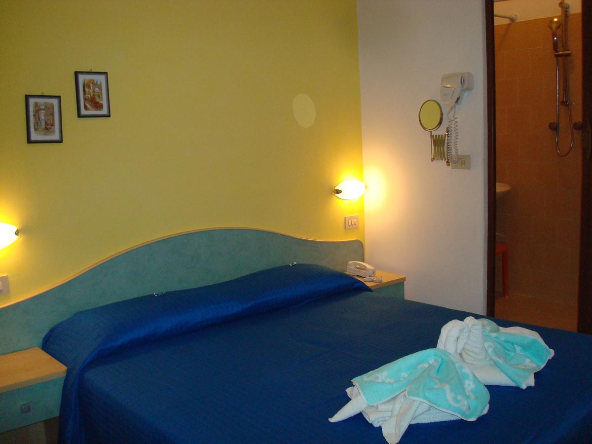 Hotel Villa Ersilia Rimini B&B Eksteriør bilde